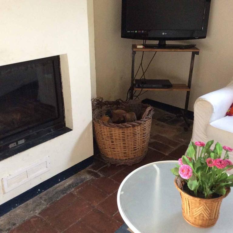Villa La Casanova De Beuda Zimmer foto