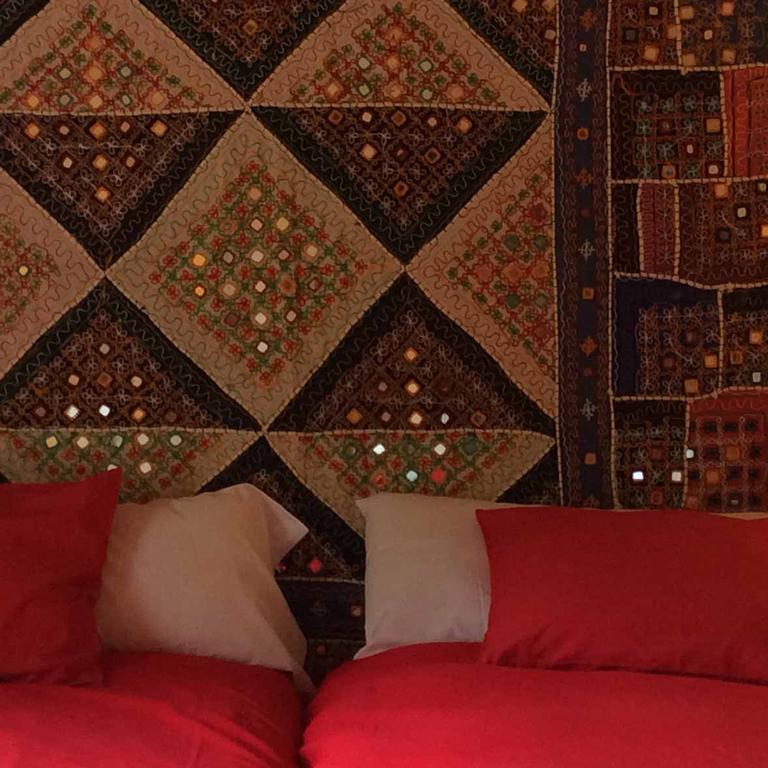 Villa La Casanova De Beuda Zimmer foto